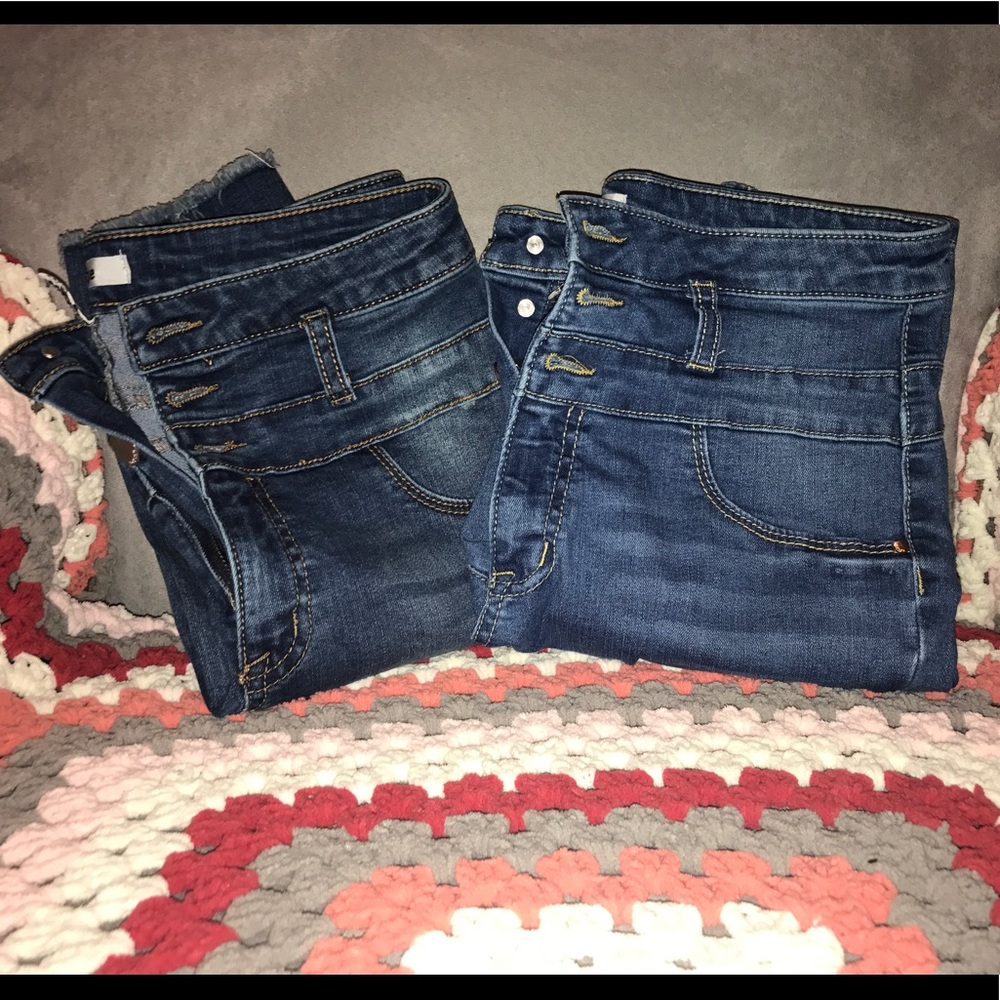 2 Pair of High Waisted Refuge Skinny Jeans